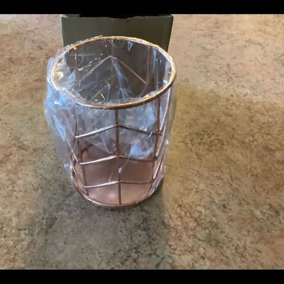 Other - New rose gold pencil pen holder for desk office